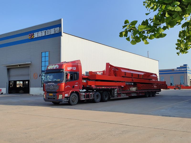 電動(dòng)葫蘆門(mén)式起重機(jī) 2臺(tái) MHxh10t—25m 外懸5/5m MHxh5t—23m 外懸4.5/4.5m 制作完成，發(fā)往青海交付客戶使用